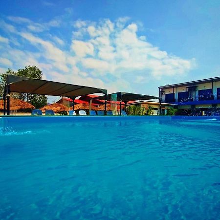 Wixky Hotel Nong Khai Eksteriør billede